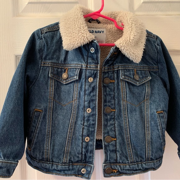 Other - Girl’s Old Navy 4T jean jacket with Sherpa lining EUC